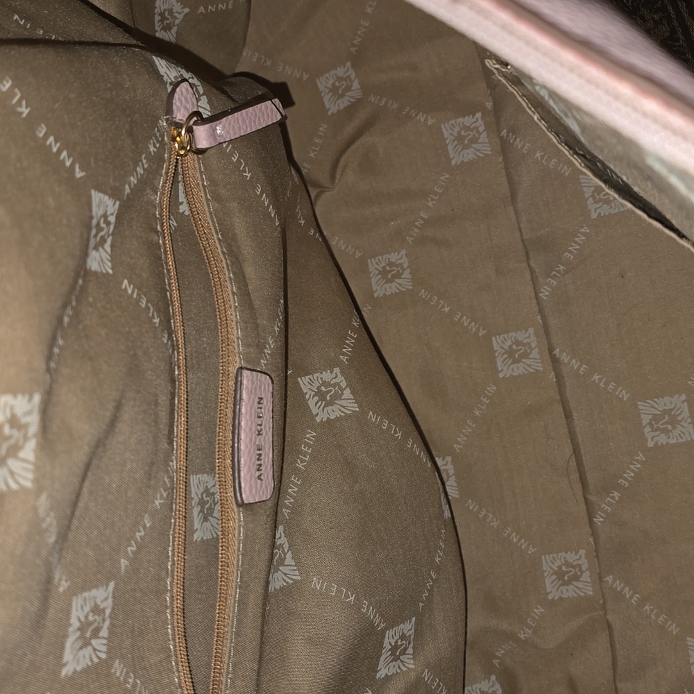 Anne Klein Elegant Pink and Brown Women's Overnight Bag - Picture 4 of 6